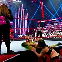 WWE_Monday_Night_Raw_2020_10_19_1080p_HDTV_x264-Star_mkv0446.jpg