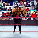 WWE_Monday_Night_Raw_2020_10_19_1080p_HDTV_x264-Star_mkv0456.jpg