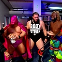 WWE_Monday_Night_Raw_2020_10_19_1080p_HDTV_x264-Star_mkv0505.jpg