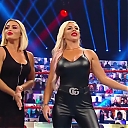 WWE_Monday_Night_Raw_2020_10_26_720p_HDTV_x264-NWCHD_mp40190.jpg