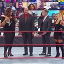 WWE_Monday_Night_Raw_2020_10_26_720p_HDTV_x264-NWCHD_mp40202.jpg