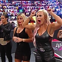 WWE_Monday_Night_Raw_2020_10_26_720p_HDTV_x264-NWCHD_mp40633.jpg