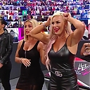 WWE_Monday_Night_Raw_2020_10_26_720p_HDTV_x264-NWCHD_mp40636.jpg