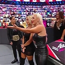 WWE_Monday_Night_Raw_2020_10_26_720p_HDTV_x264-NWCHD_mp40657.jpg