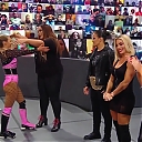 WWE_Monday_Night_Raw_2020_10_26_720p_HDTV_x264-NWCHD_mp40672.jpg