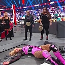 WWE_Monday_Night_Raw_2020_10_26_720p_HDTV_x264-NWCHD_mp40715.jpg