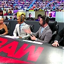 WWE_Monday_Night_Raw_2020_11_09_1080p_HDTV_x264-Srar_mkv0052.jpg