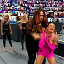 WWE_Monday_Night_Raw_2020_11_09_1080p_HDTV_x264-Srar_mkv0185.jpg
