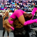 WWE_Monday_Night_Raw_2020_11_09_1080p_HDTV_x264-Srar_mkv0188.jpg