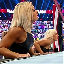WWE_Monday_Night_Raw_2020_11_09_1080p_HDTV_x264-Srar_mkv0455.jpg