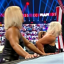 WWE_Monday_Night_Raw_2020_11_09_1080p_HDTV_x264-Srar_mkv0476.jpg