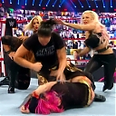 WWE_Monday_Night_Raw_2020_11_09_1080p_HDTV_x264-Srar_mkv0614.jpg