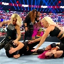 WWE_Monday_Night_Raw_2020_11_09_1080p_HDTV_x264-Srar_mkv0616.jpg