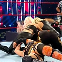 WWE_Monday_Night_Raw_2020_11_09_1080p_HDTV_x264-Srar_mkv0617.jpg