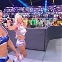 WWE_Monday_Night_Raw_2020_11_16_720p_HDTV_x264-NWCHD_mp41171.jpg