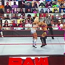 WWE_Monday_Night_Raw_2020_11_16_720p_HDTV_x264-NWCHD_mp41208.jpg