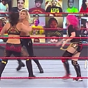 WWE_Monday_Night_Raw_2020_12_14_720p_HDTV_x264-NWCHD_mp40143.jpg