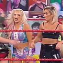 WWE_Monday_Night_Raw_2020_12_14_720p_HDTV_x264-NWCHD_mp40178.jpg