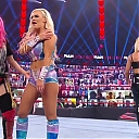 WWE_Monday_Night_Raw_2020_12_14_720p_HDTV_x264-NWCHD_mp40189.jpg