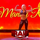 WWE_Monday_Night_Raw_2021_01_04_1080p_HDTV_x264-Star_mkv0024.jpg