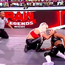WWE_Monday_Night_Raw_2021_01_04_1080p_HDTV_x264-Star_mkv0073.jpg