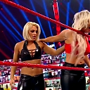 WWE_Monday_Night_Raw_2021_01_04_1080p_HDTV_x264-Star_mkv0173.jpg