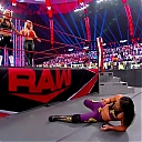 WWE_Monday_Night_Raw_2021_01_04_1080p_HDTV_x264-Star_mkv0175.jpg