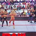WWE_Monday_Night_Raw_2021_01_25_720p_HDTV_x264-NWCHD_mp40370.jpg