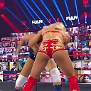 WWE_Monday_Night_Raw_2021_01_25_720p_HDTV_x264-NWCHD_mp40381.jpg