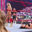 WWE_Monday_Night_Raw_2021_01_25_720p_HDTV_x264-NWCHD_mp40678.jpg