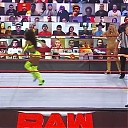 WWE_Monday_Night_Raw_2021_02_01_720p_HDTV_x264-NWCHD_mp40201.jpg