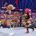 WWE_Monday_Night_Raw_2021_02_01_720p_HDTV_x264-NWCHD_mp40208.jpg