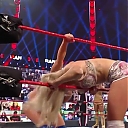 WWE_Monday_Night_Raw_2021_02_01_720p_HDTV_x264-NWCHD_mp40337.jpg