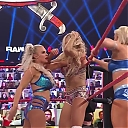 WWE_Monday_Night_Raw_2021_02_01_720p_HDTV_x264-NWCHD_mp40409.jpg