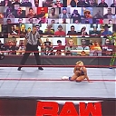 WWE_Monday_Night_Raw_2021_02_01_720p_HDTV_x264-NWCHD_mp40453.jpg