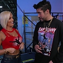 WWE_Monday_Night_Raw_2021_02_15_720p_HDTV_x264-NWCHD_mp40042.jpg