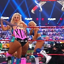 WWE_Monday_Night_Raw_2021_02_22_1080p_HDTV_x264-Star_mkv0066.jpg