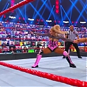 WWE_Monday_Night_Raw_2021_02_22_1080p_HDTV_x264-Star_mkv0105.jpg