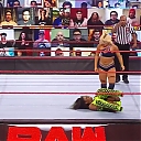 WWE_Monday_Night_Raw_2021_03_15_720p_HDTV_x264-NWCHD_mp40261.jpg