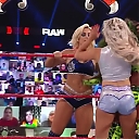 WWE_Monday_Night_Raw_2021_03_15_720p_HDTV_x264-NWCHD_mp40278.jpg