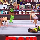 WWE_Monday_Night_Raw_2021_03_15_720p_HDTV_x264-NWCHD_mp40398.jpg