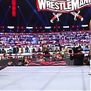 WWE_Monday_Night_Raw_2021_03_15_720p_HDTV_x264-NWCHD_mp40472.jpg