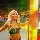 WWE_Monday_Night_Raw_HDTV_2020-09-14_720p_AVCHD-SC-SDH_Part_2_mp40368.jpg