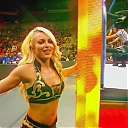WWE_Monday_Night_Raw_HDTV_2020-09-14_720p_AVCHD-SC-SDH_Part_2_mp40373.jpg