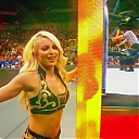 WWE_Monday_Night_Raw_HDTV_2020-09-14_720p_AVCHD-SC-SDH_Part_2_mp40375.jpg