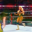 WWE_Monday_Night_Raw_HDTV_2020-09-14_720p_AVCHD-SC-SDH_Part_2_mp40400.jpg