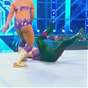 WWE_Monday_Night_Raw_HDTV_2020-09-14_720p_AVCHD-SC-SDH_Part_2_mp40451.jpg