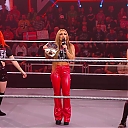 WWE_NXT_2022_11_22_USAN_1080p_WEB_h264-HEEL_mkv0168.jpg
