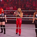 WWE_NXT_2022_11_22_USAN_1080p_WEB_h264-HEEL_mkv0189.jpg