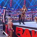 WWE_RAW_2021_04_26_1080p_WEB_h264-HEEL_mkv0278.jpg